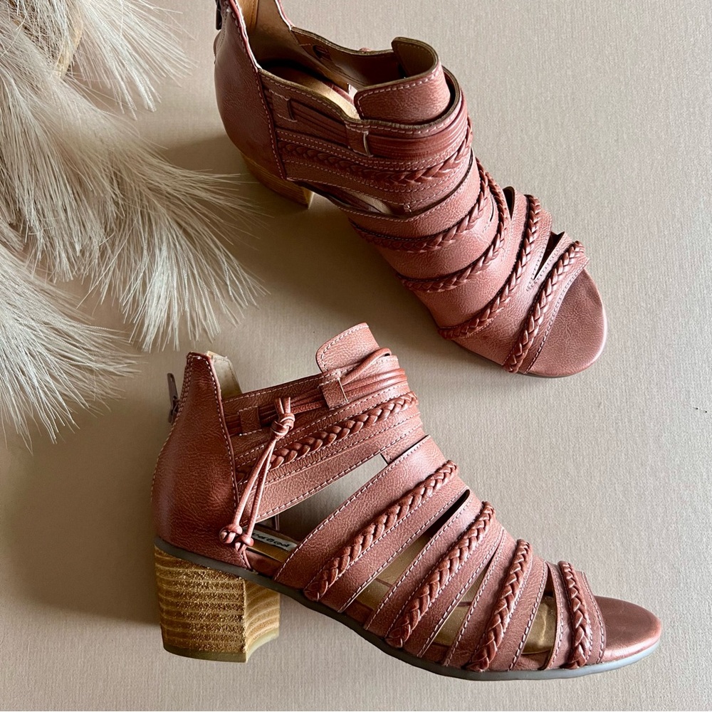 Peep Toe Braided Heeled Bootie Sandals - Picture 2 of 12
